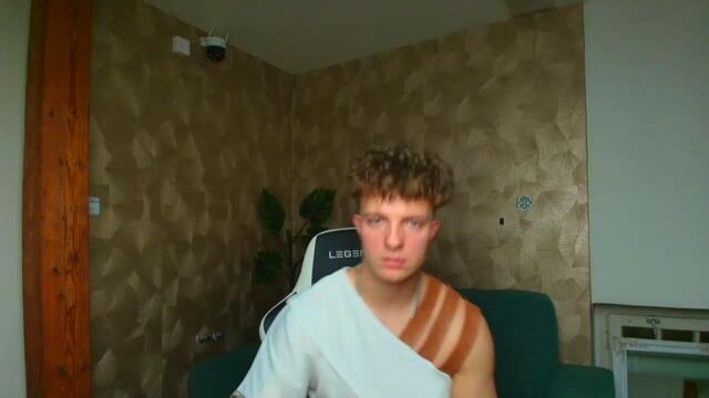 koby-manning: عارضة كاميرا ويب على Flirt4Free