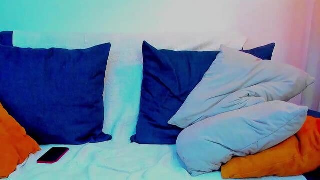 Preview photo of webcam model dominic-salazar on Flirt4Free