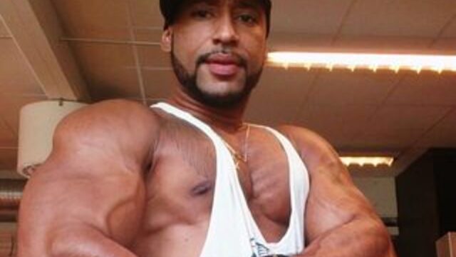 hebert-gomes – Webcam-Modell auf Flirt4Free