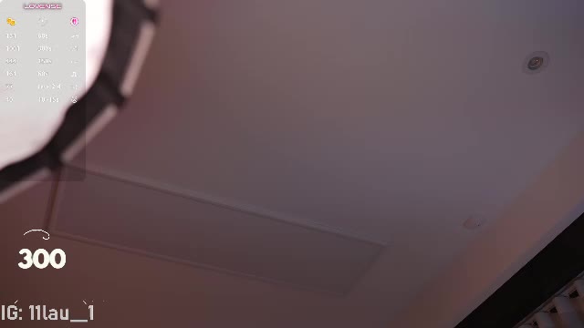 Preview photo of webcam model lau__1 on Chaturbate