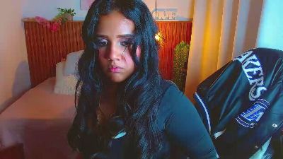 shirley_hottie – уебкам модел в Cam4: снимки