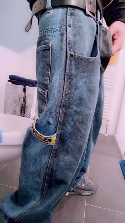 fetishjeans, webcammodell på Cam4: bilder