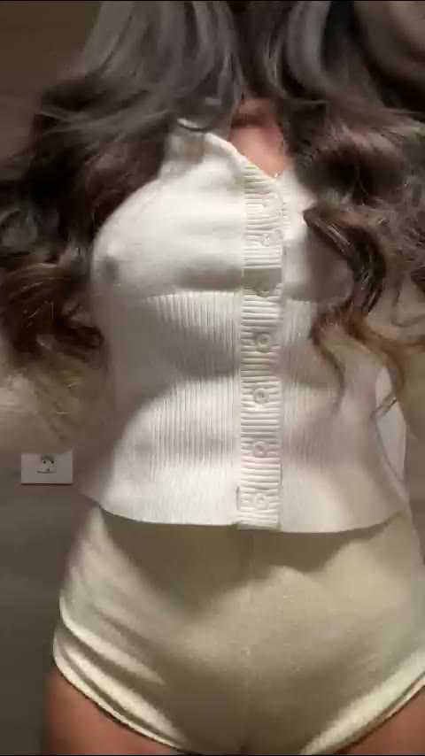 arianna — LiveJasminのライブ配信モデル：写真・プロフィール