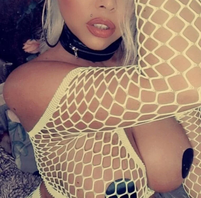 LexY- ב-Stripchat: תמונות ופרופיל