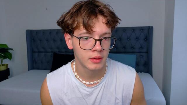 zac-ruffalo na Flirt4Free: fotky a profil
