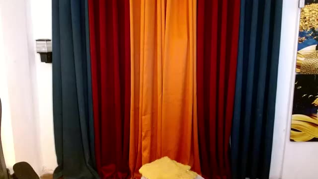 Preview photo of webcam model cumin_mymouth1 on Chaturbate