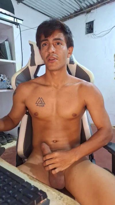 diablito202020 di Cam4: foto model webcam