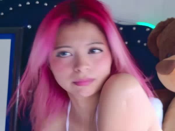 shofiawett: عارضة كاميرا ويب على XloveCam