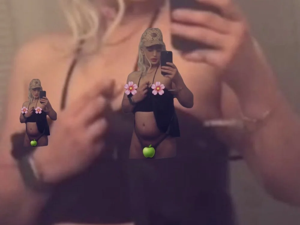 Preview photo of webcam model planetlilith on Stripchat