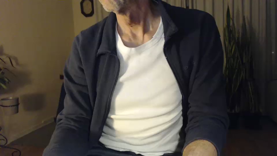 daug76 na Cam4: zdjęcia i profil