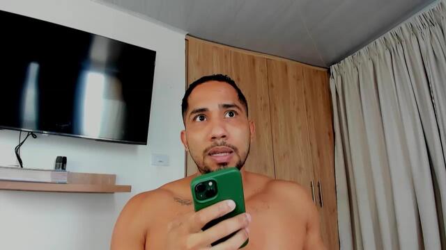 adam-haynes, вебкам модел на Flirt4Free: слике