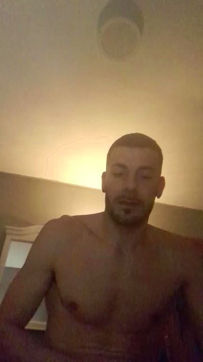 cachondete3337 na Cam4: zdjęcia i profil
