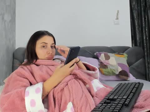 allycee na XloveCam: fotky a profil