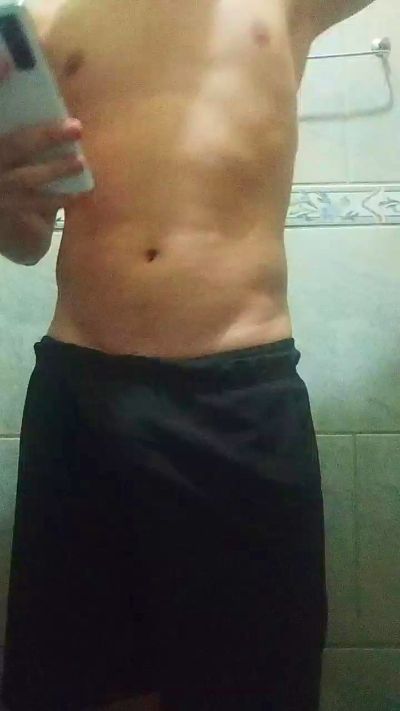 novin_021h, model webcam de Cam4: fotos