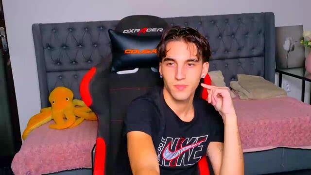 kelan-mescal na Flirt4Free: slike in profil