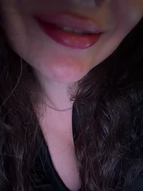 feebee na BongaCams: fotky a profil