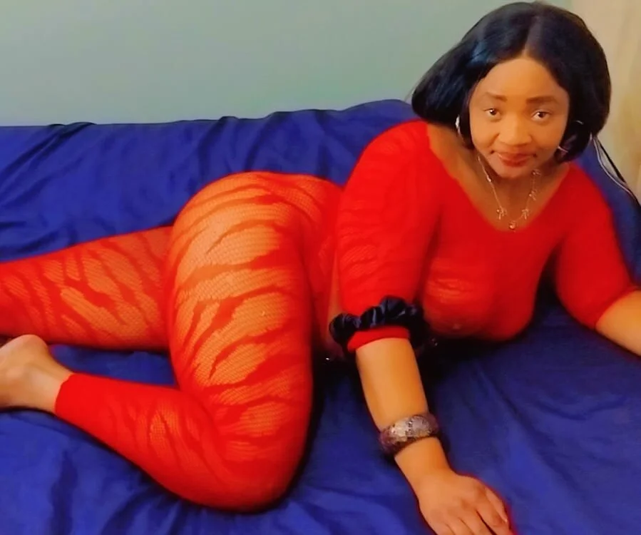 RoxyLuvxxxx na Stripchat: fotky a profil