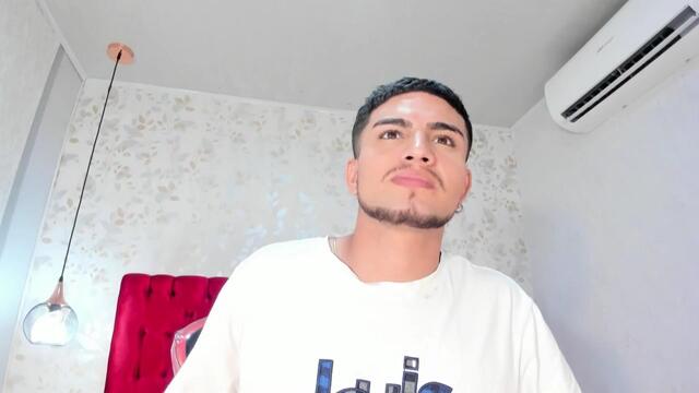 juan-gabriellel, μοντέλο webcam στο Flirt4Free