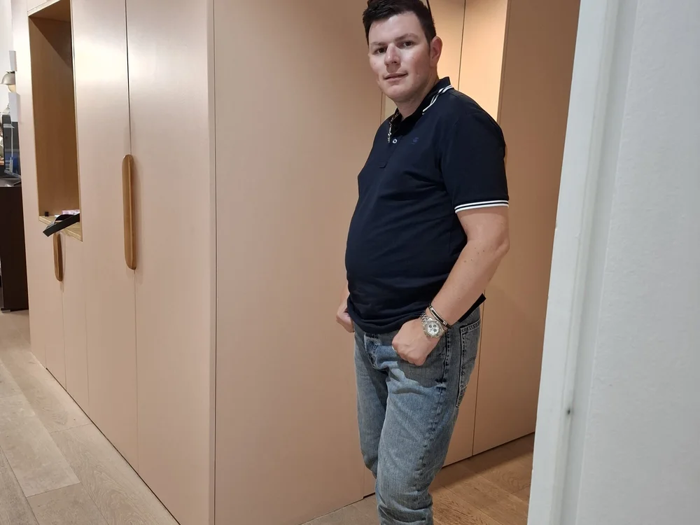 Preview photo of webcam model Quentinou142000 on Stripchat