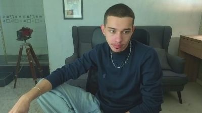 Фото вебкам-модели kaydendrew на Cam4