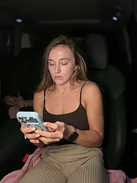lunagirl13: عارضة كاميرا ويب على Stripchat