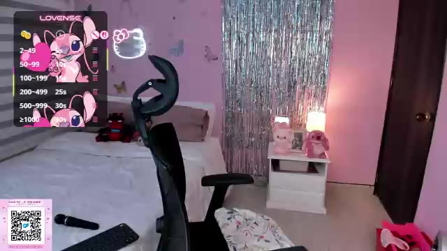 kiarielle, webcammodell på Chaturbate: bilder