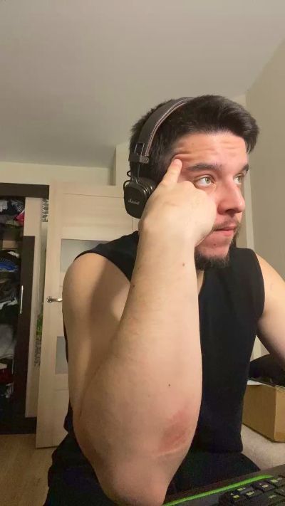 Preview photo of webcam model bravo_maestro on Cam4