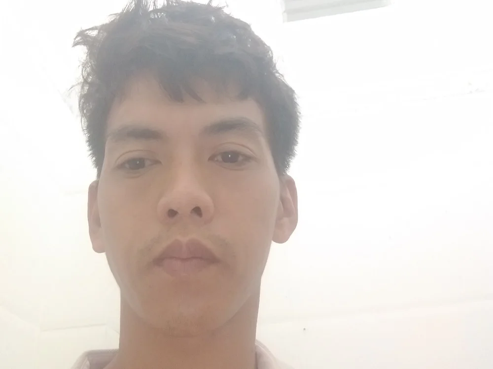 anhanhanh12 (Stripchat): fotod ja profiil
