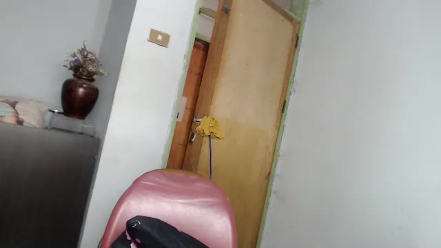 deliouscum — Chaturbate 直播模特：照片与资料
