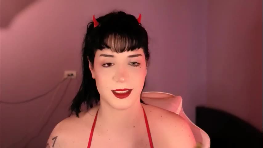 morganmont, model webcam pe LiveJasmin: poze