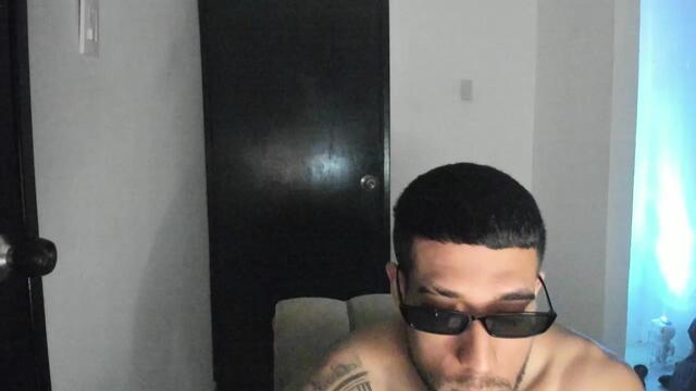 thiago-lugo – Webcam-Modell auf Flirt4Free