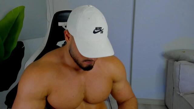 james-terrey – Webcam-Modell auf Flirt4Free