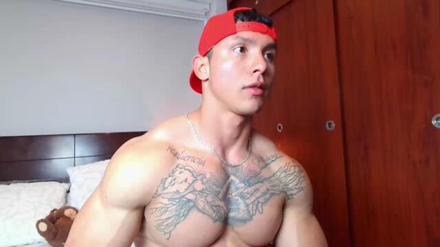 adamm-turner ב-Flirt4Free: תמונות ופרופיל