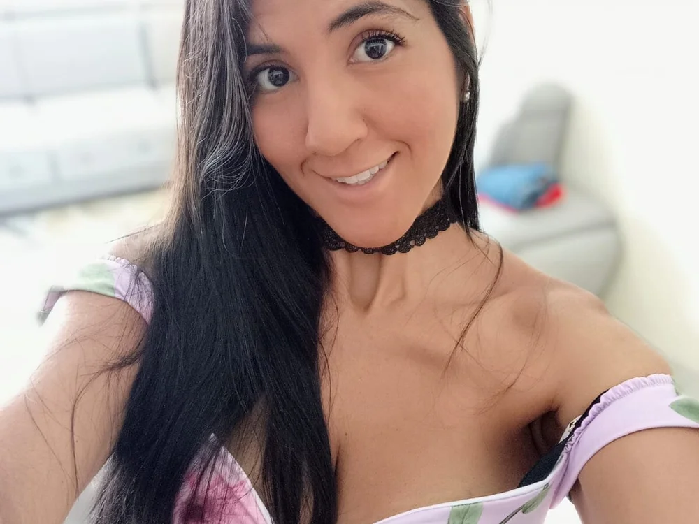 vanesadimaria, model webcam de Stripchat: fotos