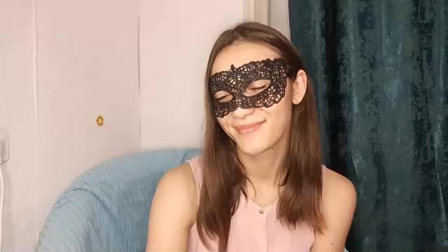 alainebyerly — Chaturbate 直播模特:照片与资料