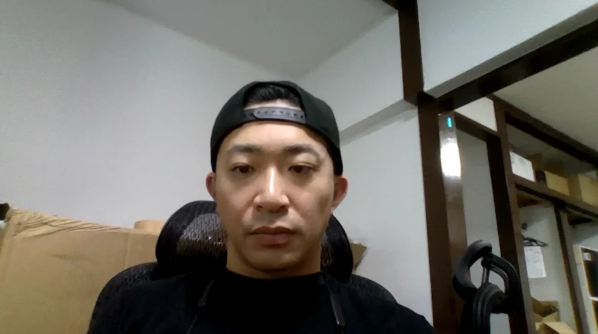 hibridge8 (Stripchat): ảnh người mẫu webcam