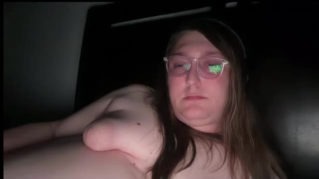 softenbyyy – Chaturbate webkamerás modell