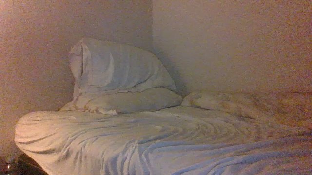 benenzo, modelo webcam do Cam4: fotos