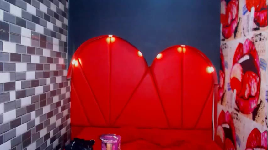 sharoncharlies — LiveJasminのライブ配信モデル：写真・プロフィール