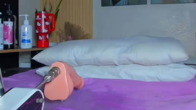 sam_naughty18 di Chaturbate: foto model webcam