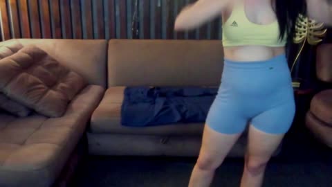 livia-shy: عارضة كاميرا ويب على BongaCams