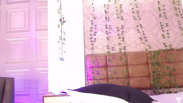 gabyjoy (XloveCam): fotod ja profiil