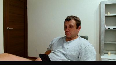 malchyshka, modèle webcam Cam4 : photos