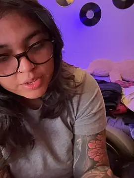 miacanela_xo di Stripchat: foto model webcam