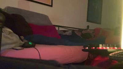 guyst na Cam4: zdjęcia i profil