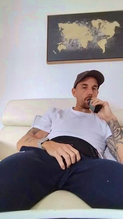 neotrix33 na Cam4: fotky a profil