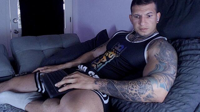 shane-clay – Flirt4Free webkamerás modell