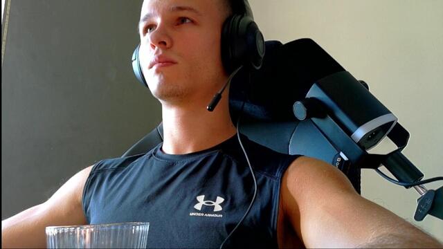 dennis-dillon – Webcam-Modell auf Flirt4Free