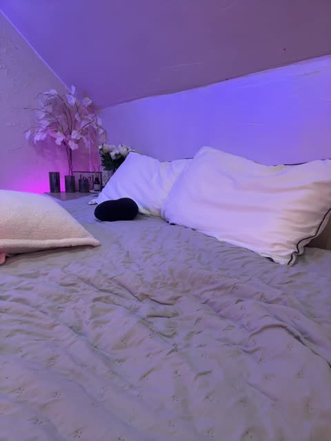 hollypolly111 – BongaCams modeli, fotoğraflar