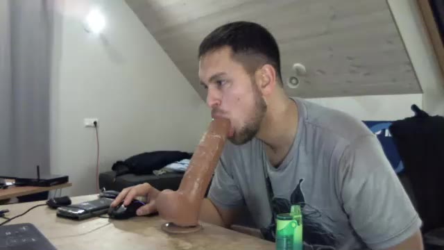 happycock_9inch na Chaturbate: fotky a profil